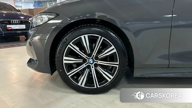 BMW 3 Series (G20) id 3921579 из Кореи 15