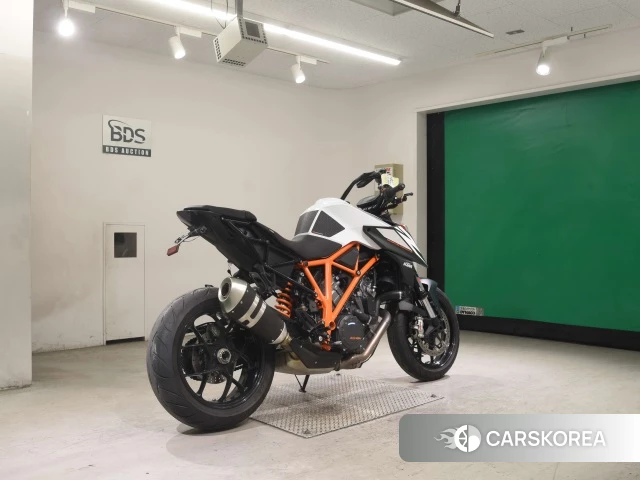 KTM 1290 SUPER DUKE R 2019 из Японии, фото 5