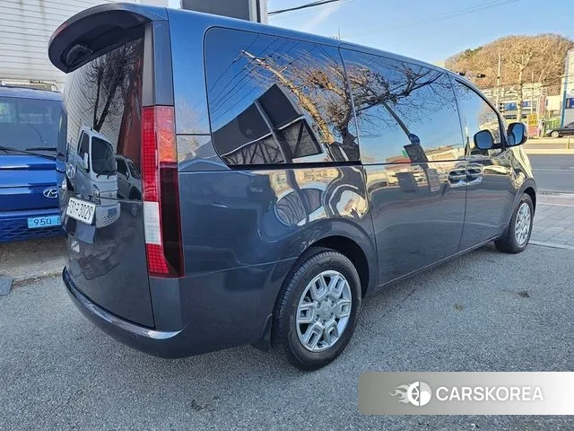 Hyundai Staria id 3675692 из Кореи 15