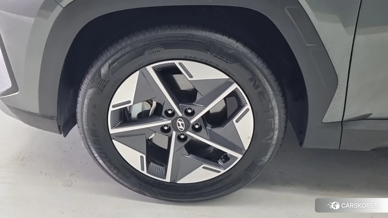 Hyundai The New Tucson (NX4) id 4527537 из Кореи 13