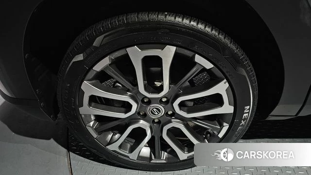 Ssangyong Torres id 4186537 из Кореи 27