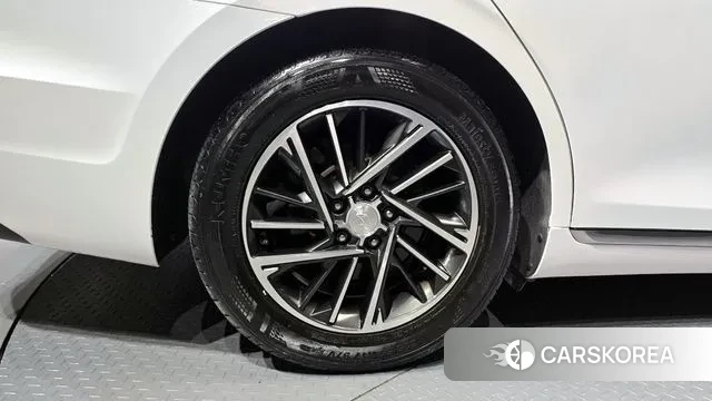 Hyundai The New Grandeur IG id 3443691 из Кореи 15