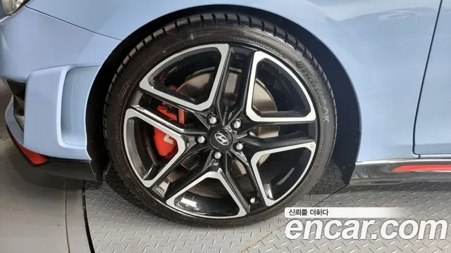 Hyundai Veloster (JS) id 2875451 из Кореи 15