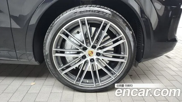 Porsche Cayenne (PO536) id 2681651 из Кореи 15