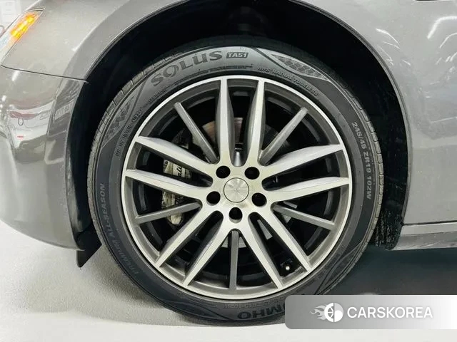 Maserati Ghibli id 2886191 из Кореи 15