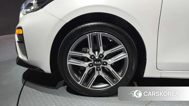 Kia Come New K3 id 3795249 из Кореи 15