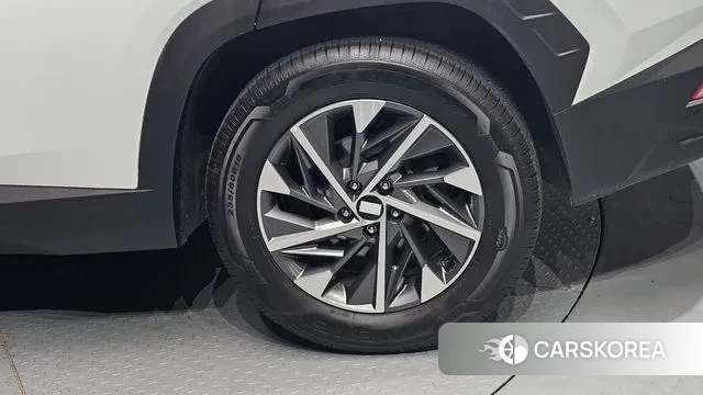 Hyundai Tucson (NX4) id 3008181 из Кореи 15