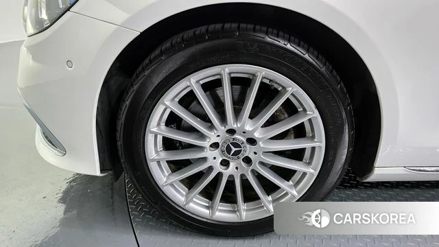 Mercedes-Benz E-Class W213 id 4396806 из Кореи 28
