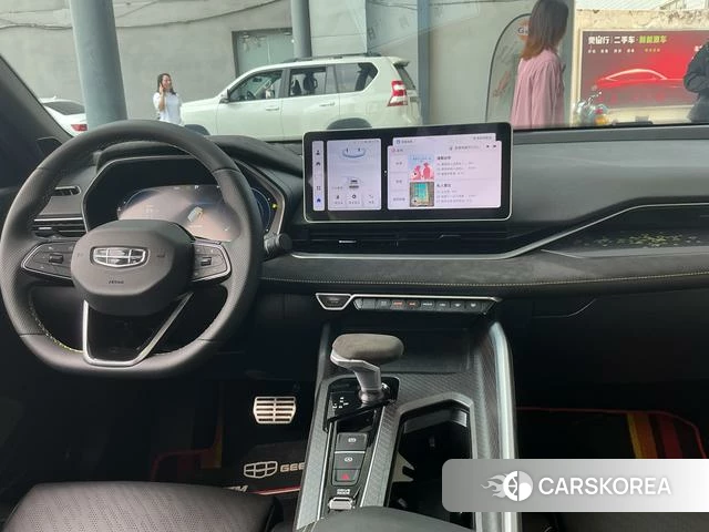 Geely Automobile Xingrui 2023 Серебристо-серый из Китая, фото 5