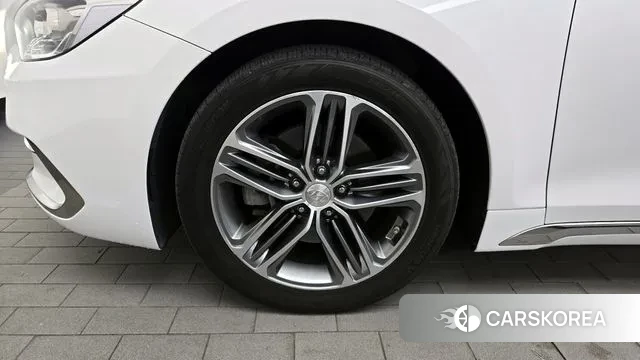 Hyundai Grandeur IG id 3423491 из Кореи 15