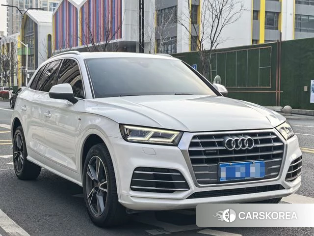 Audi Q5L id 4240747 из Китая 10