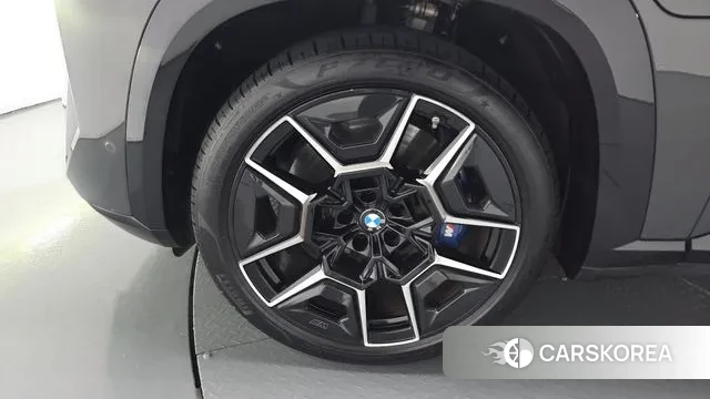 BMW XM (G09) id 3353916 из Кореи 15