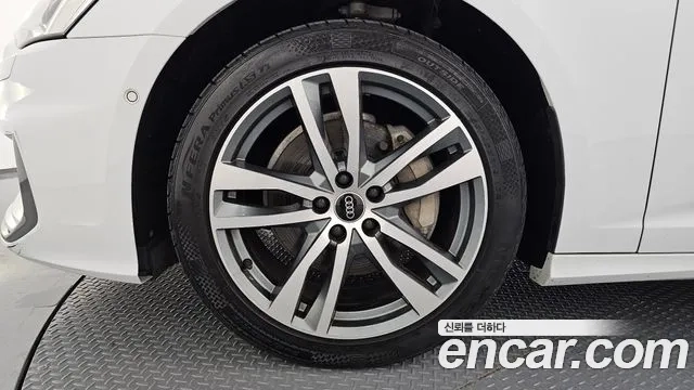 Audi A6 (C8) id 2906009 из Кореи 15