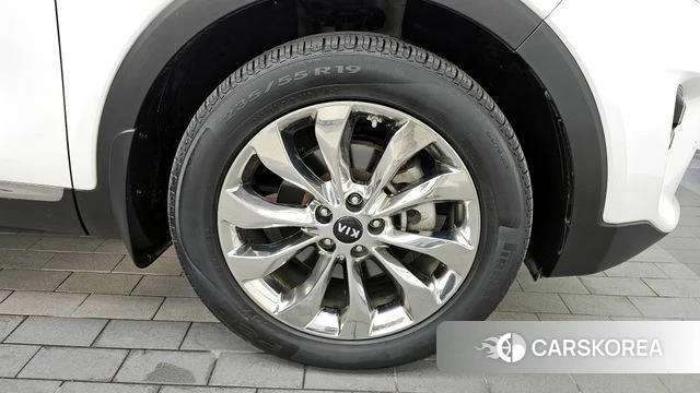 Kia The New Sorento id 3814444 из Кореи 15