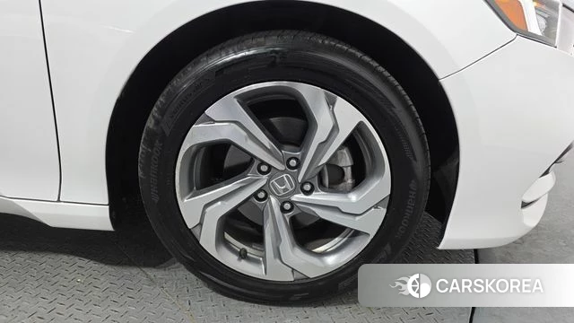 Honda Accord 10th Generation id 3880027 из Кореи 15