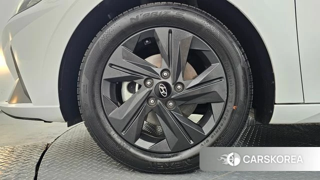 Hyundai Avante Hybrid (CN7) id 4433191 из Кореи 26