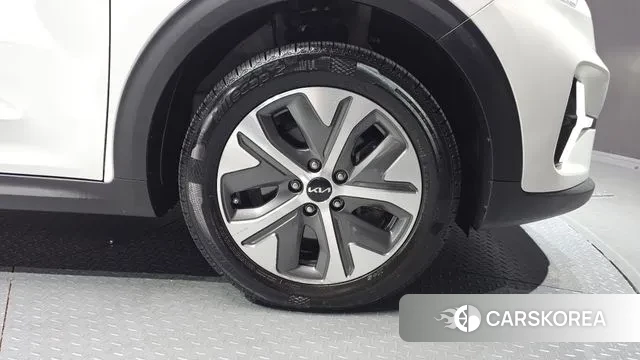 Kia Niro Plus id 3388853 из Кореи 15