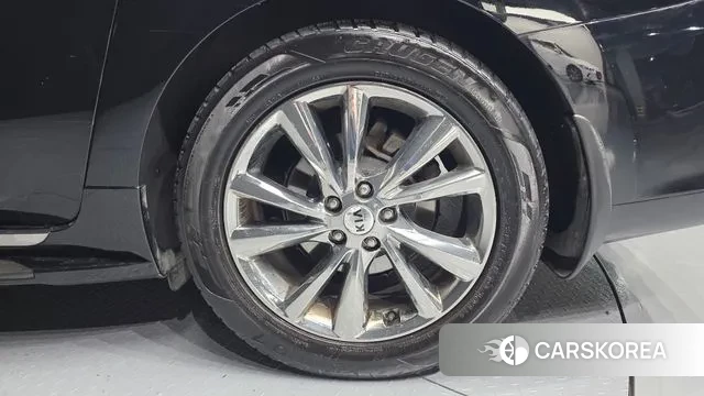 Kia The New Carnival id 3728580 из Кореи 15