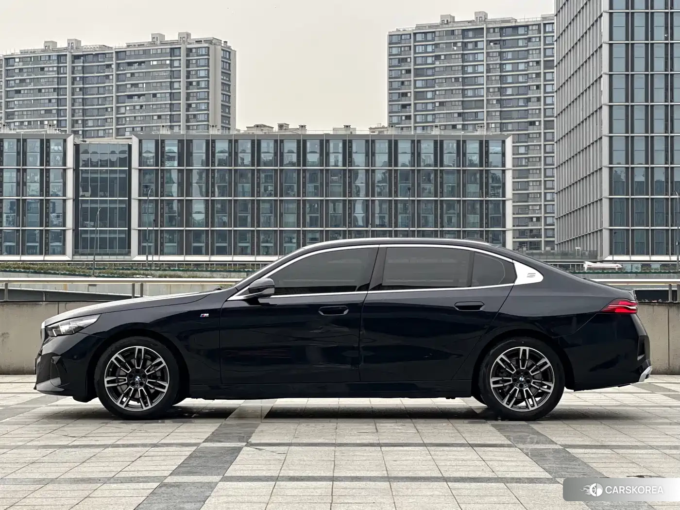 BMW 5 series id 4578354 из Китая 12