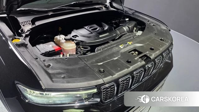 Jeep Grand Cherokee (WL) id 3892035 из Кореи 15