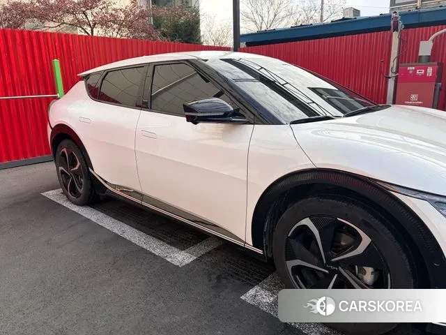 Kia EV6 id 3591069 из Кореи 15