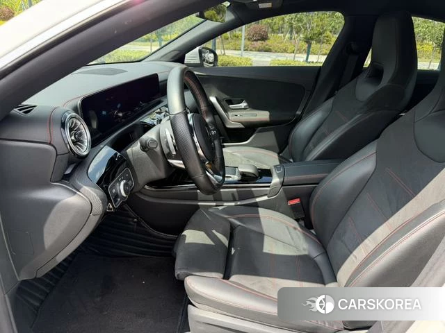 Mercedes-Benz CLA (import) 2021 Белый из Китая, фото 5