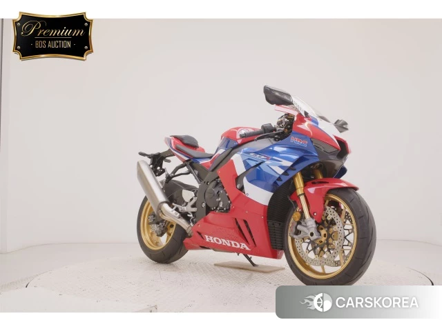 Проданный Honda CBR1000RR-R FIREBLADE SP 2023 из Японии, фото 5