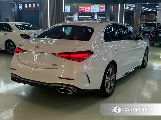 Mercedes-Benz Class C 2022 Белый из Китая, фото 5