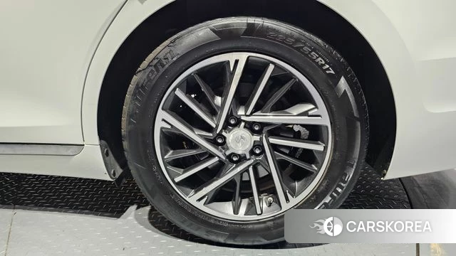 Hyundai The New Grandeur IG id 4344985 из Кореи 25
