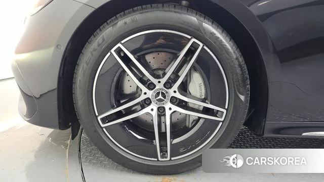 Mercedes-Benz E-Class W214 id 4474233 из Кореи 31