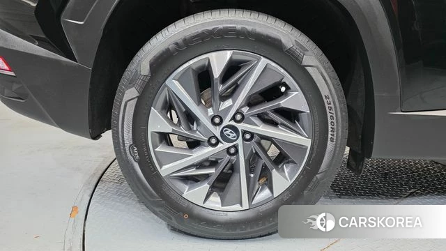 Hyundai Tucson (NX4) id 3892995 из Кореи 15