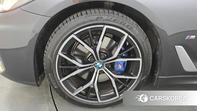BMW 5 Series (G30) id 4401397 из Кореи 26