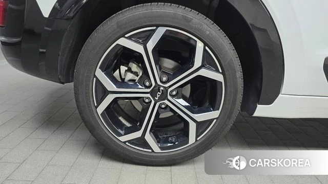 Kia Di Ol Nu Niro id 3921677 из Кореи 15