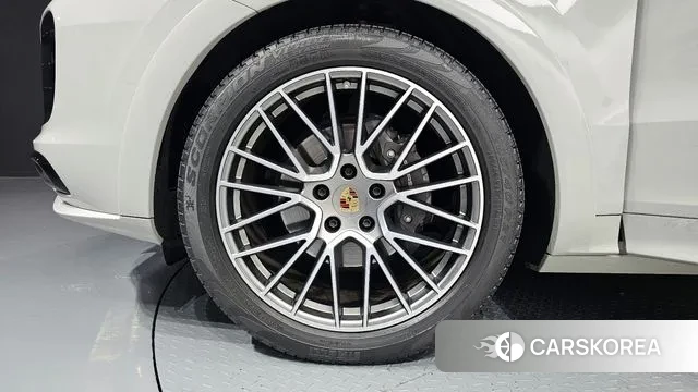 Porsche Cayenne (PO536) id 3389031 из Кореи 15