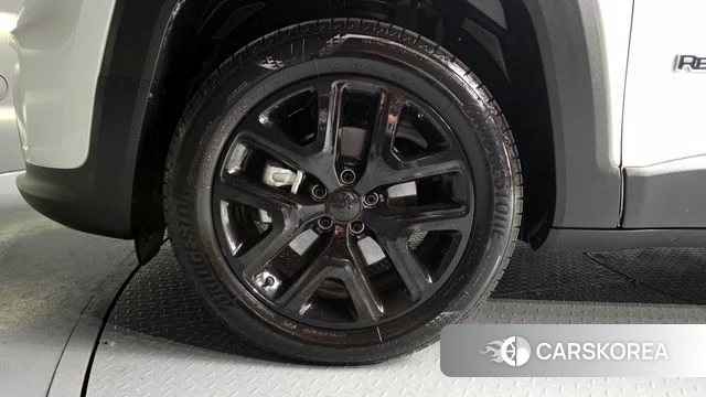 Jeep Renegade id 3817787 из Кореи 15