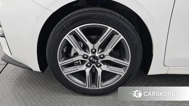 Kia Come New K3 id 3602048 из Кореи 15