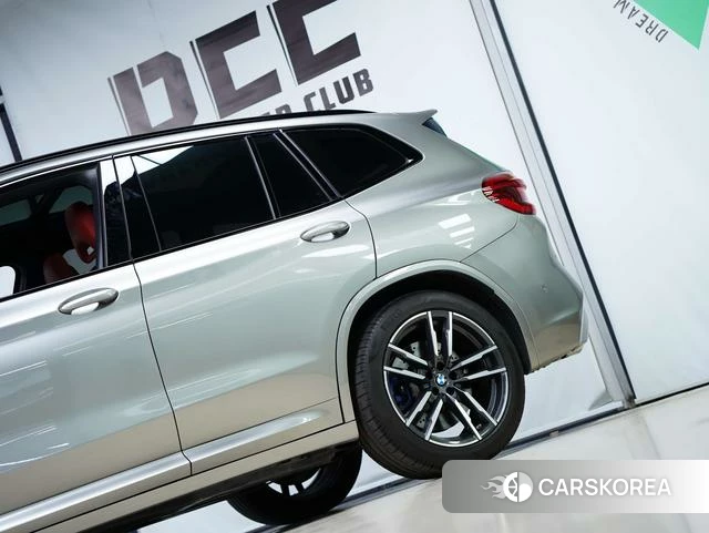 BMW X3 M id 4210940 из Китая 41