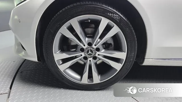 Mercedes-Benz C-Class W205 id 3504317 из Кореи 15