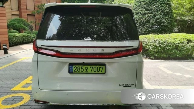 Lexus LM Second Generation 2024 Белый из Кореи, фото 5