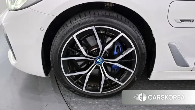 BMW 5 Series (G30) id 3020899 из Кореи 15