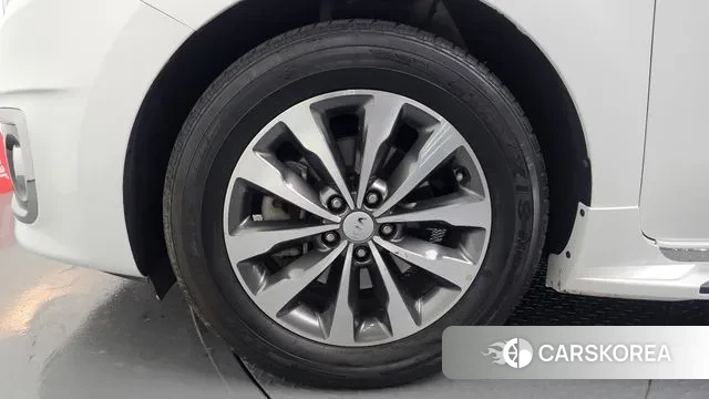 Kia All New Carnival id 3455306 из Кореи 15