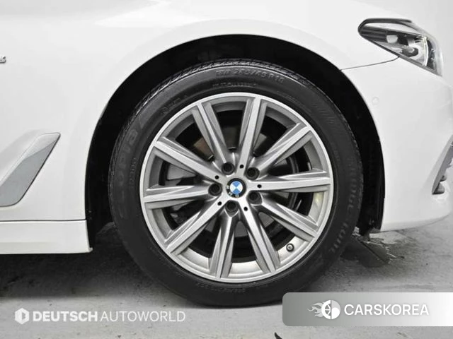 BMW 5 Series (G30) id 4647722 из Кореи 15