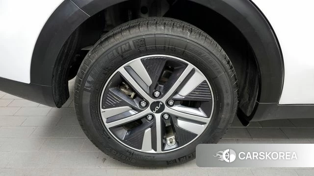 Kia The New Niro id 4179030 из Кореи 15