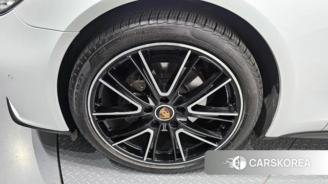 Porsche Panamera (971) id 3878656 из Кореи 15