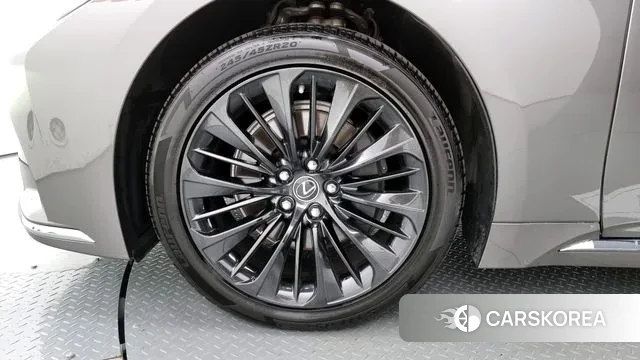 Lexus LS500h 5th generation id 3058943 из Кореи 15