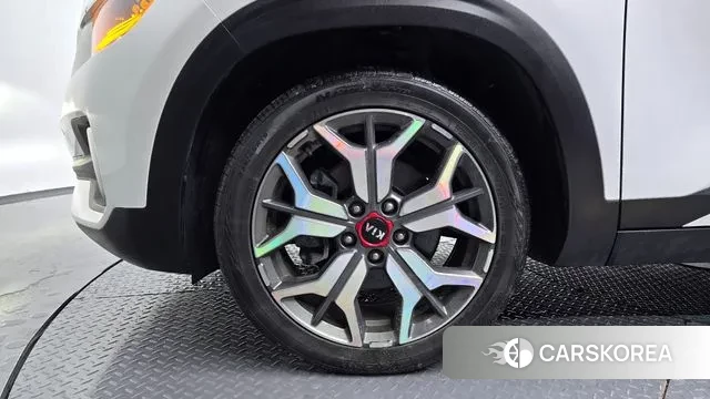 Kia Seltos id 3028481 из Кореи 15