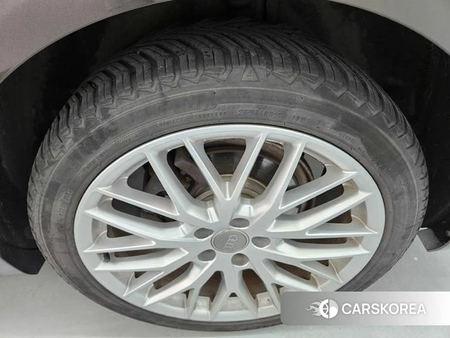 Audi New A6 id 4837203 из Кореи 14