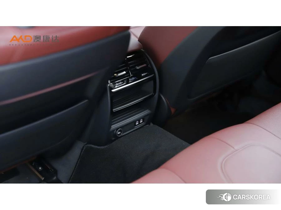 BMW 5 series 2021 Черный из Китая, фото 5