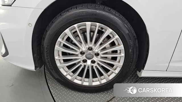 Audi A6 (C8) id 3004046 из Кореи 15