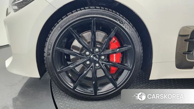 Kia Stinger Meister id 4428445 из Кореи 35